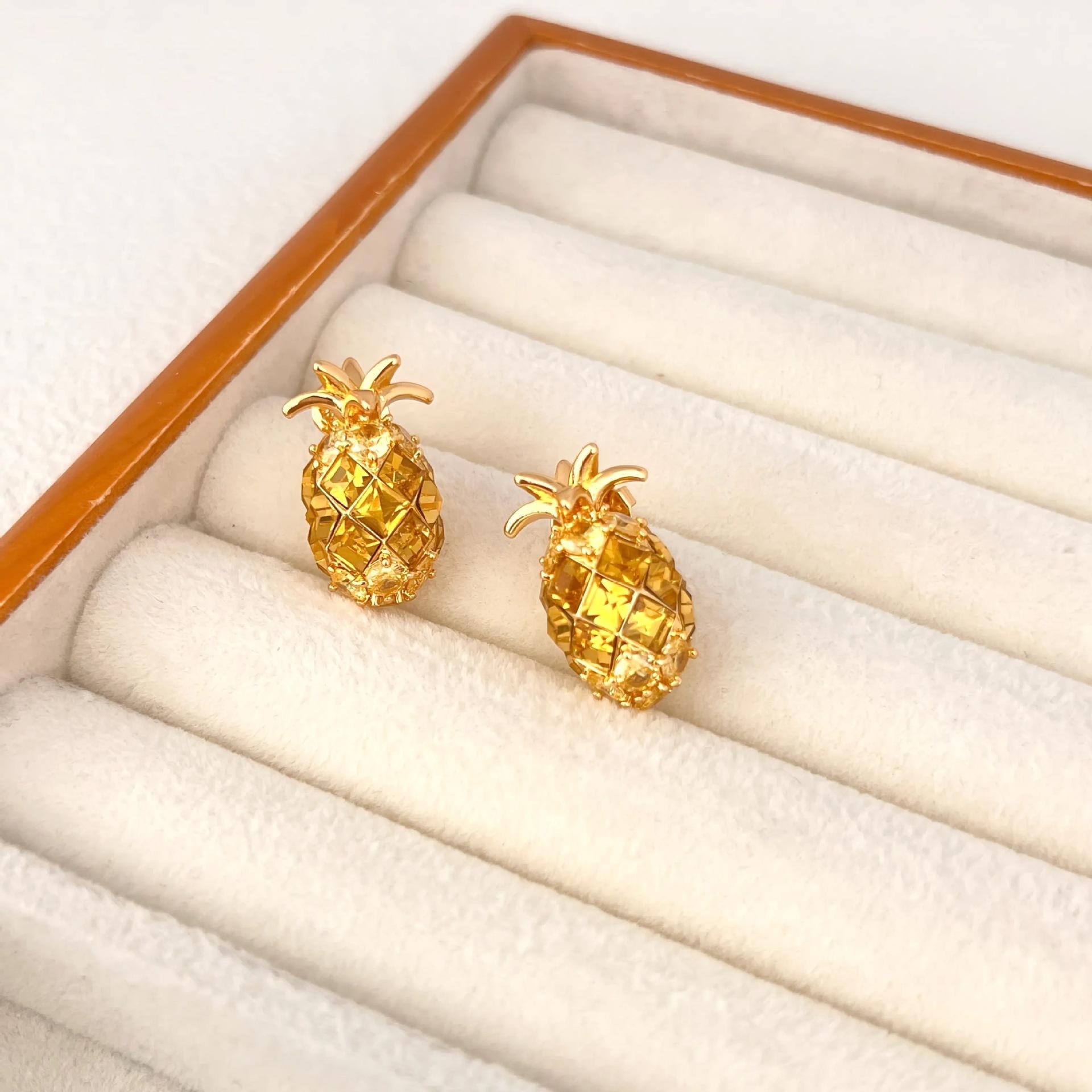 Accessories Fashion Trendy Three-Dimensional Big Pineapple Stud Earrings Dense Diamond Zircon Full Pineapple Clavicle Chain Women