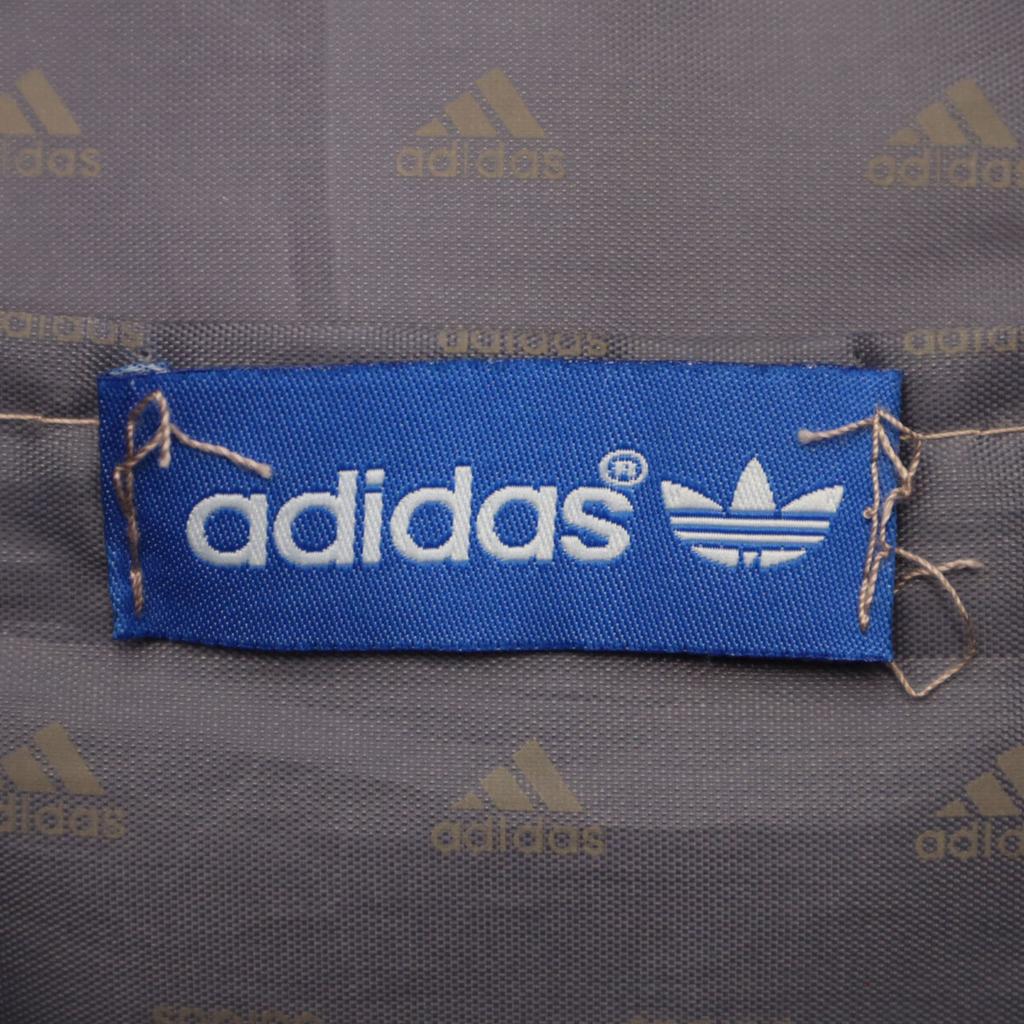 Mochila negra unisex para hombre usada con estampado del logo adidas Trefoil