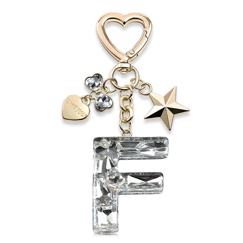 Silberne Diamant-Harz-Buchstaben-Schlüsselanhänger mit Stern-, Herz- & Schmetterlings-Anhängern - Geschenk für Mädchen-Taschen