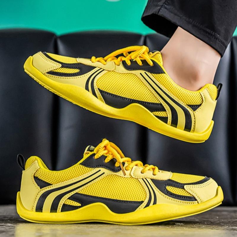 2025New Men Tennis Shoes Summer Mesh Breathable Casual Sneakers Lightweight Comfort Sport Running Shoes Men's Forrest Gump Shoes