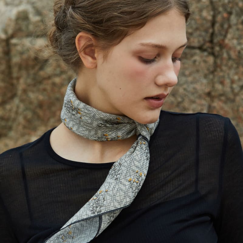 ANA MAISON Familiar Old Thing Silk Wool Petit Scarf [PMPsw-1431]