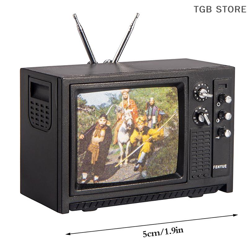 1Pc Random 1:12 Miniature Vintage TV With Picture Furniture Model Dollhouse Television House Decor Toy