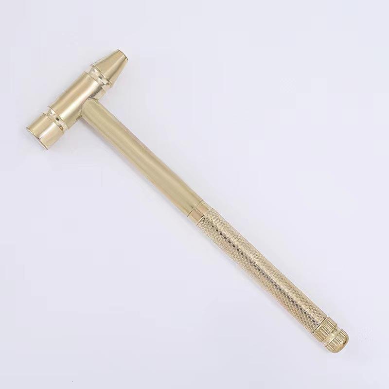 Multifunktionaler Hammer mit Kupfergriff: 6-in-1 mit eingebautem Schraubendreher und kleinem Rundkopf