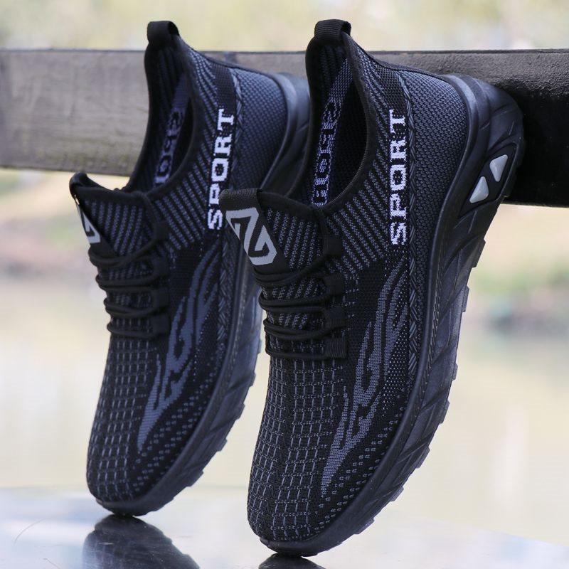 Spring and Breathable Mesh Shoes Casual Board Shoes Boys Trendy Shoes Deodorant Sports Shoes Versatile Canvas Shoes Black Men's Shoes