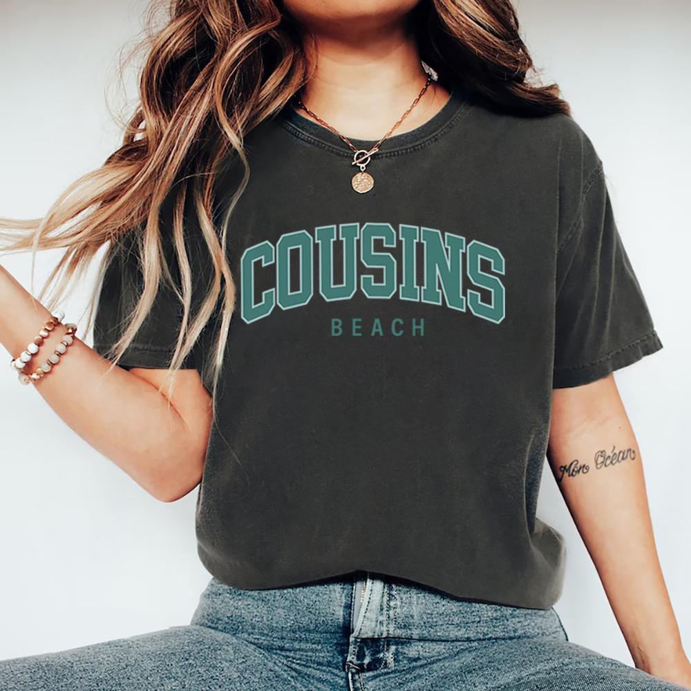 

Футболка Cousins Beach Футболка из телешоу «Летом, когда я похорошела» Футболка для книголюба Винтажные футболки унисекс с коротким рукавом Футболки с графикой Женская одежда S темно серый