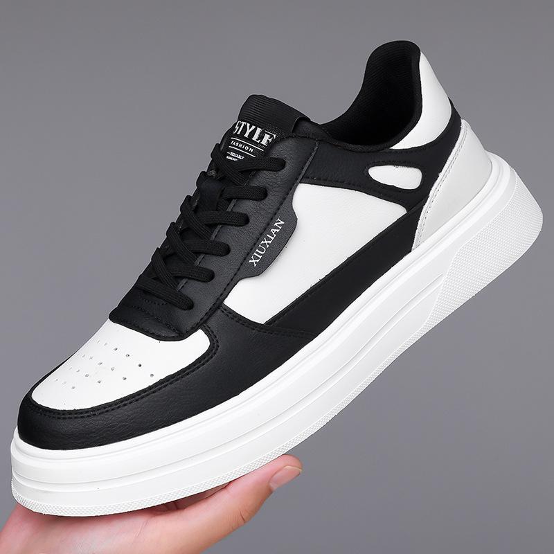 White Casual Shoes Lightweight Sneakers Breathable Tenis Sports Shoes Leather Men Skateboarding Shoes Flat Wear-Resistant Shoes