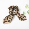 Kaninøre Hårring Leopardtrykk Glatt sateng hårslips Høy elastisk hodebunnsbeskyttelse Hår Scrunchie Hårtilbehør