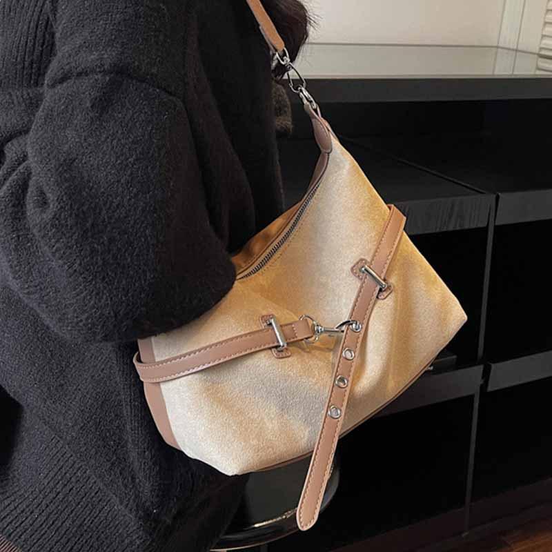 Fashion large-capacity commuter bag women's 2025 new retro casual niche tote bag shoulder messenger bag