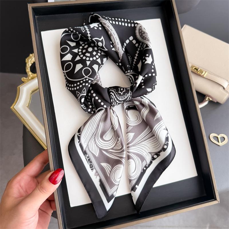 Scarf Women Silk Scarves Square Bandana Hijab Wrap Flower Designer Neckerchief Shawl Kerchief Hair Band Foulard Luxury