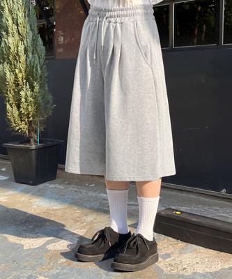 SIGNATURE Double-Pleated Regular Bermuda Training Pants [Gray]