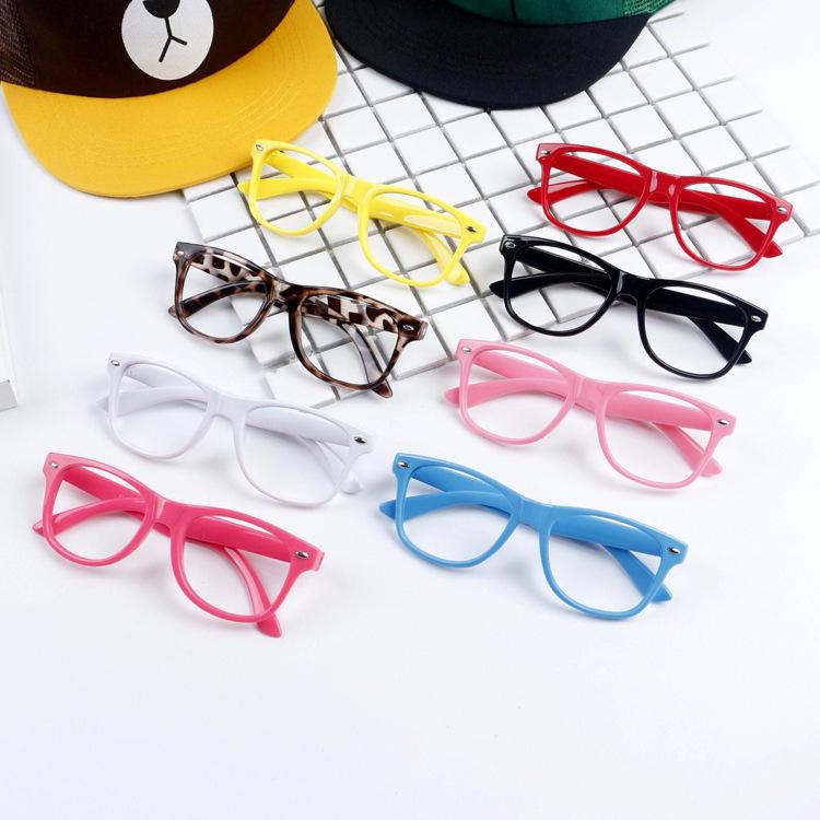 "Montatura per Occhiali da Bambino Stile Coreano con Borchie Decorative a Forma di Chiodo di Riso - Occhiali alla Moda per la Miopia per Bambini"