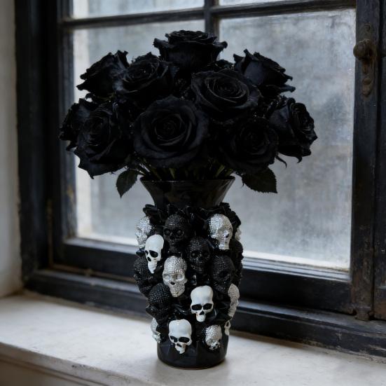Gothic Skull Flower Vase Ornament Spooky Black White Skull Dried Artificial Flower Holder
