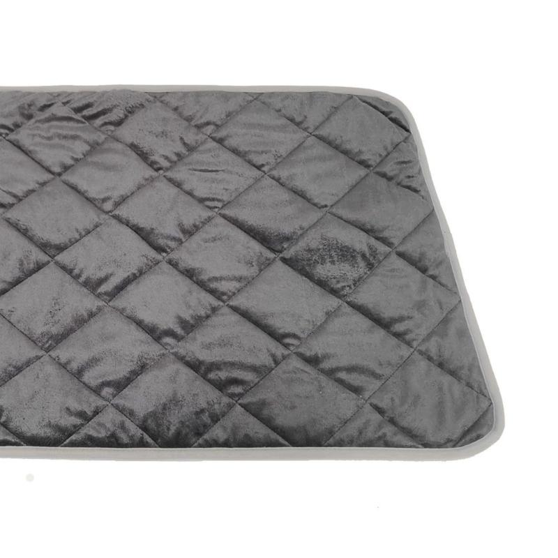 Self Heating Bed Pet Pad for Large Small Dogs Chew Resistant Dogs Sleeping Mats
