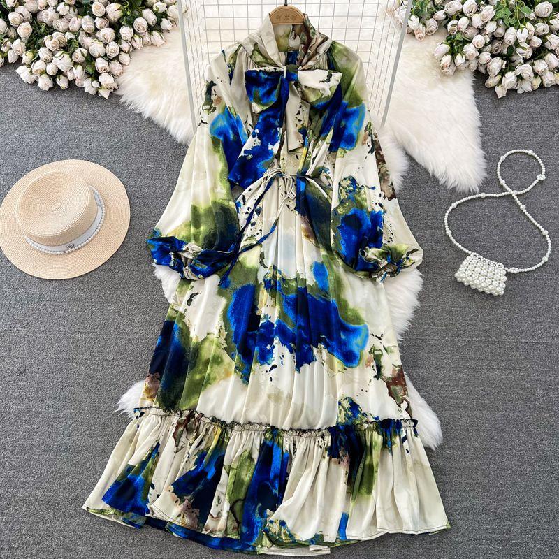

Retro Long Sleeves Dress Elegance Bows Shoelace Green and blue tie-dye All yards