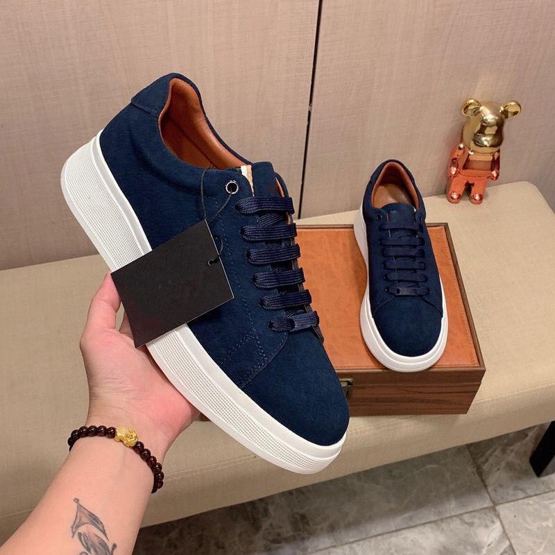Classic Business Men Leather Casual Shoes Flats Skateboard Shoes Print Lace-up Comfortable Man Non Slip Sneakers Zapatos Hombre