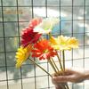 Künstliche Blume, lichtbeständig, Dekoration, Kunstleder, toller einzelner Zweig, für Zuhause, Party, Garten, Dekoration, Gerbera, künstliche Blume, Haushaltsbedarf
