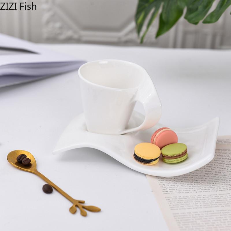 Creative Wave Coffee Cup Saucer Set Couple Afternoon Tea Milk Cup and Snack Plate Home Kitchen Ceramic Mug White Drinkware