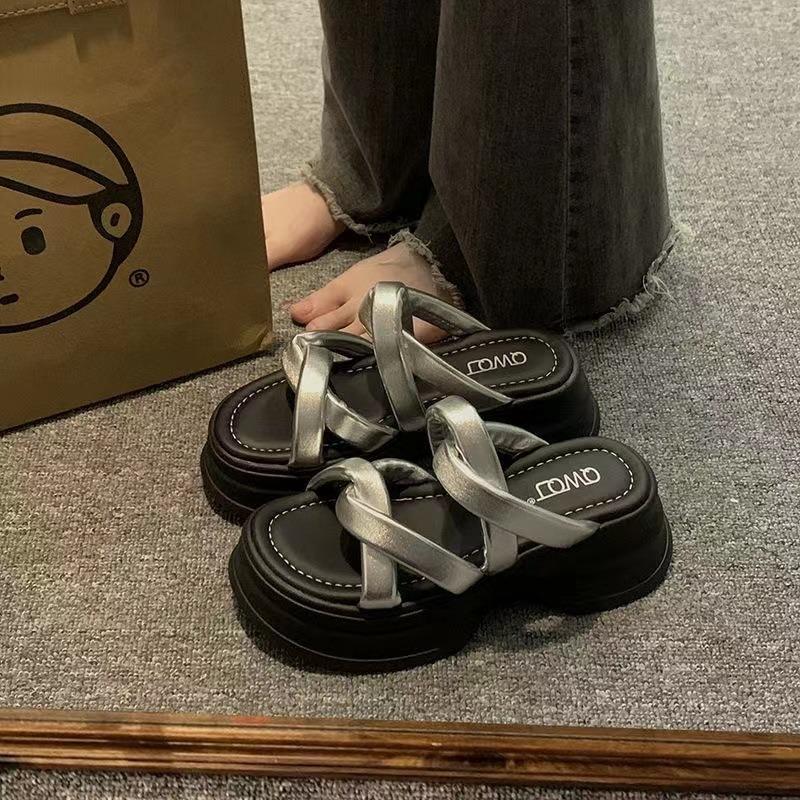 

Капці Взуття Нового Стилю На товстій підошві Ретро Високі підбори Жіноче взуття Універсальні Сандалі 35 срібний