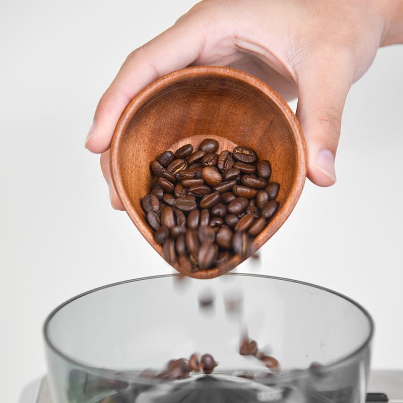 Wooden Coffee Bean Trays Solid Wood Coffee Bean Measuring Bowl Container Espresso Dosing Cup Display Tray Coffee Accessories