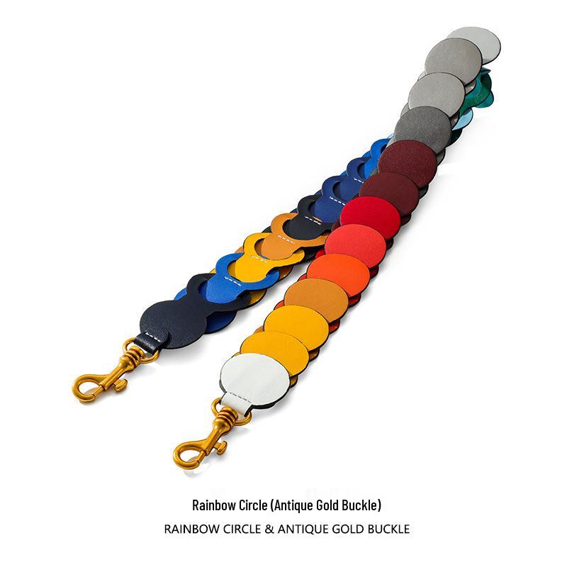 

Радужный ремешок для сумки из круглых звеньев