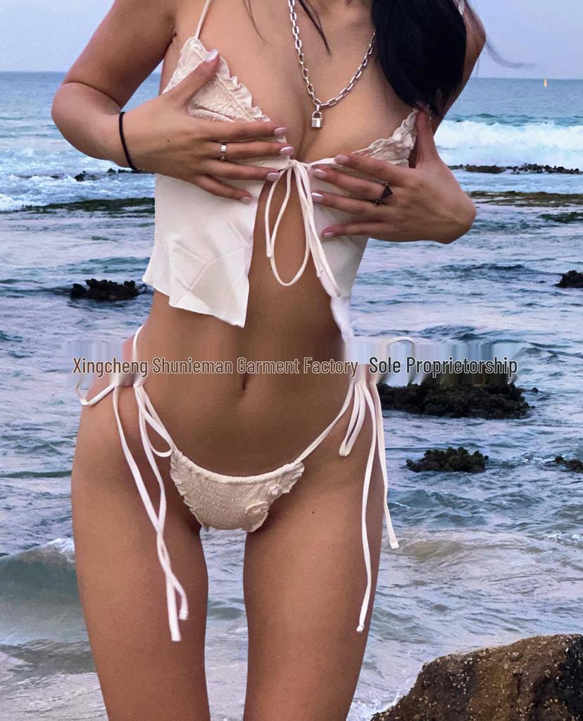 Ins Blogger's Style Exclusive Swimsuit: Chic, All-Inclusive Bikini for Smaller Busts - Perfect for Hot Springs.