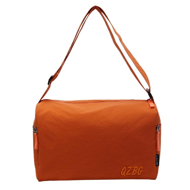 Women's Versatile Large Capacity Crossbody Shoulder Bag for Commuting, Yoga, Sports, and Travel