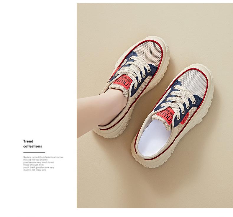 2025 Summer Women's White Canvas Height-Increasing Casual Shoes - Korean Style (HB6808-2)