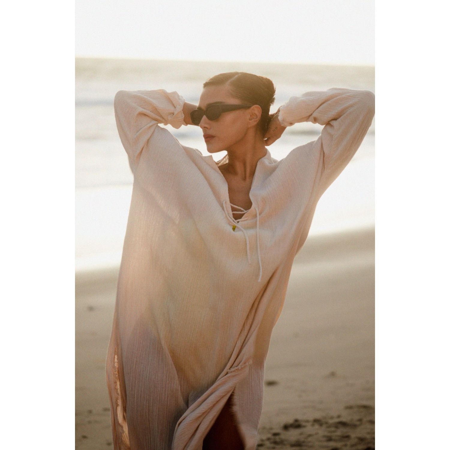 

OVAL SUNGLASSES