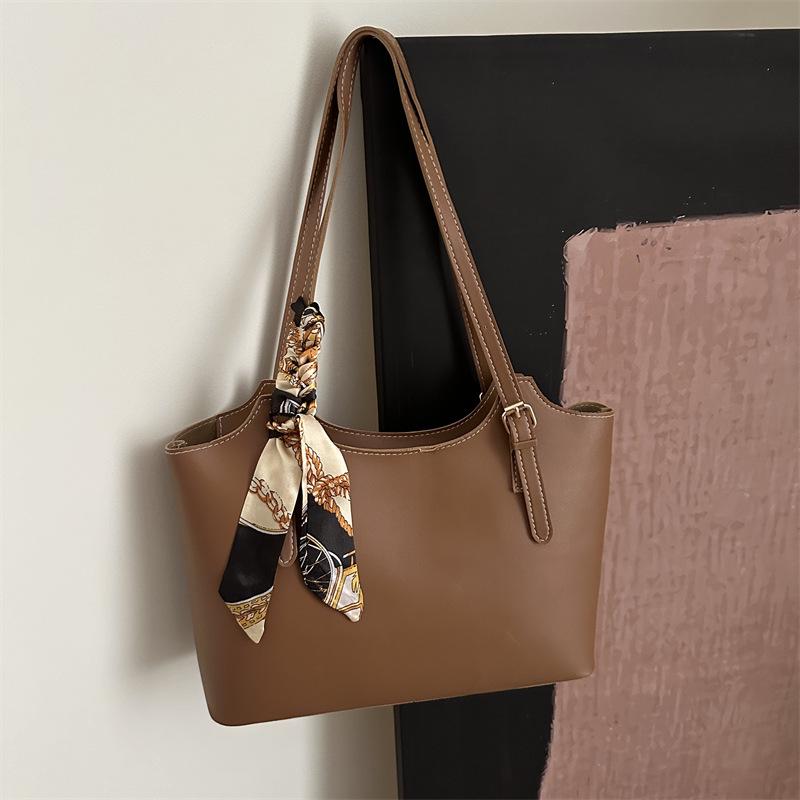 

Large Capacity Solid Color Women s Crossbody Tote Bag - Versatile Korean Style Fashion светло-коричневого