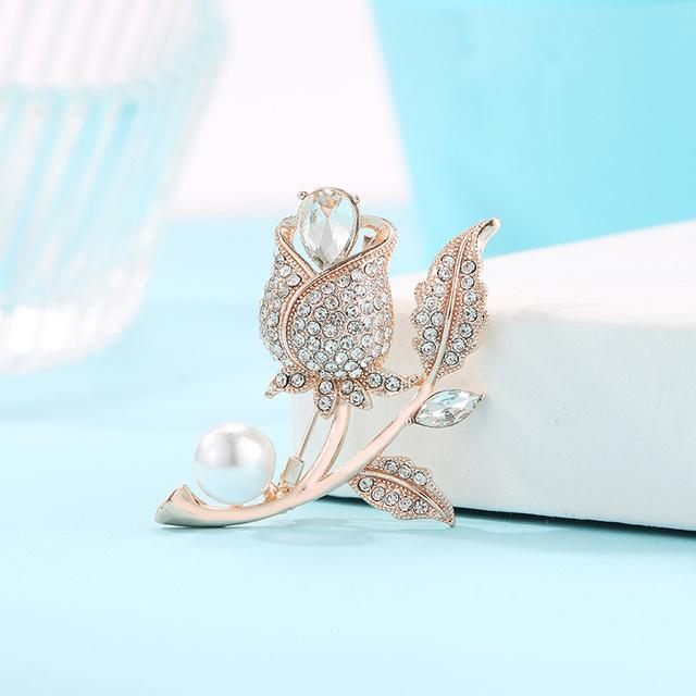 Женская Модная Стильная Тюльпан Цветочная Форма Базовый Простой Стиль Стиль Женские Броши со Стразами Ювелирные Изделия Модные Ювелирные Изделия золотой