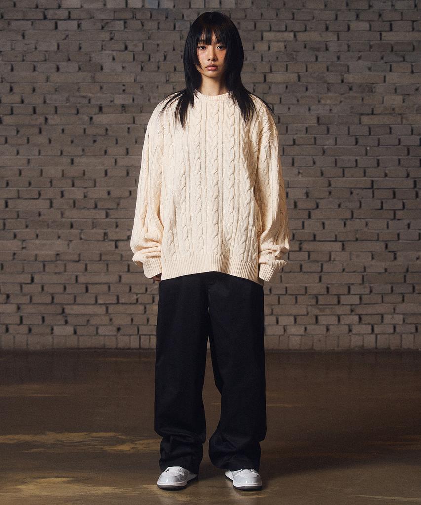 FILLUMINATE Mellow Round Knit - Ivory