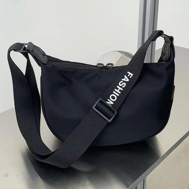 Torba na ramię o dużej pojemności w kształcie pierożka, Niszowa, codzienna i sportowa torba na jedno ramię dla kobiet