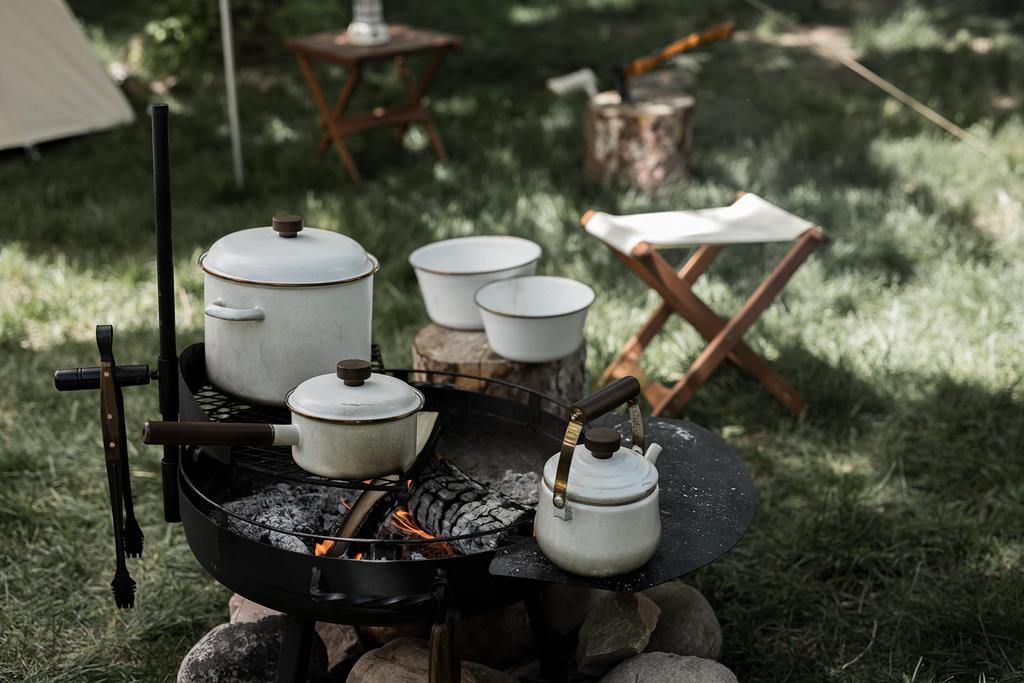 Barebones Living Enamel Saucepan 20235031010000 Cooker