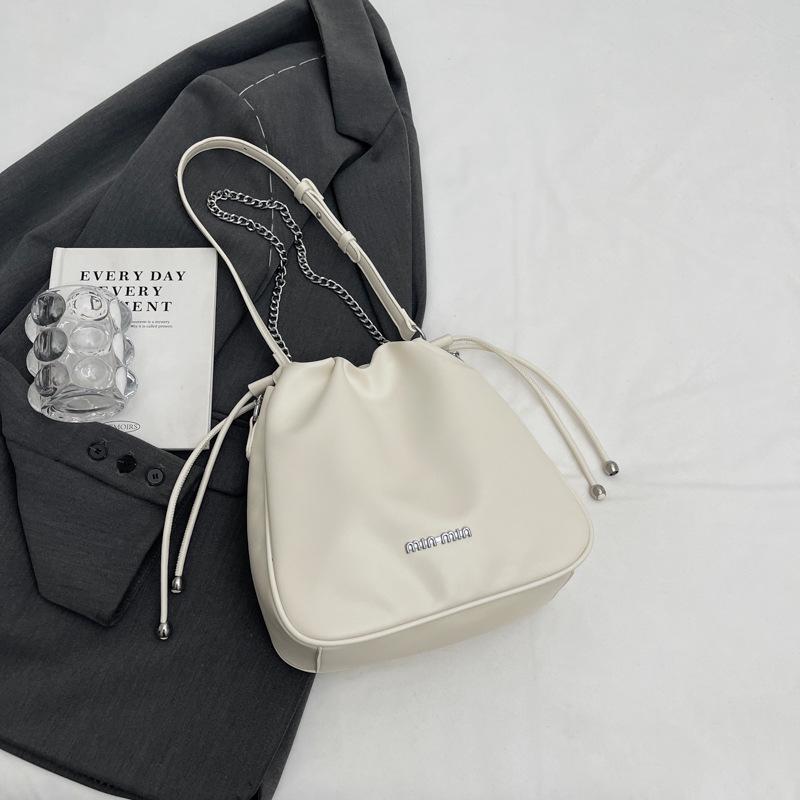New New Chinese Pleated Chain Cloud Bag Fashionable Three-purpose Single-piece Underarm Bag Niche Messenger Bag