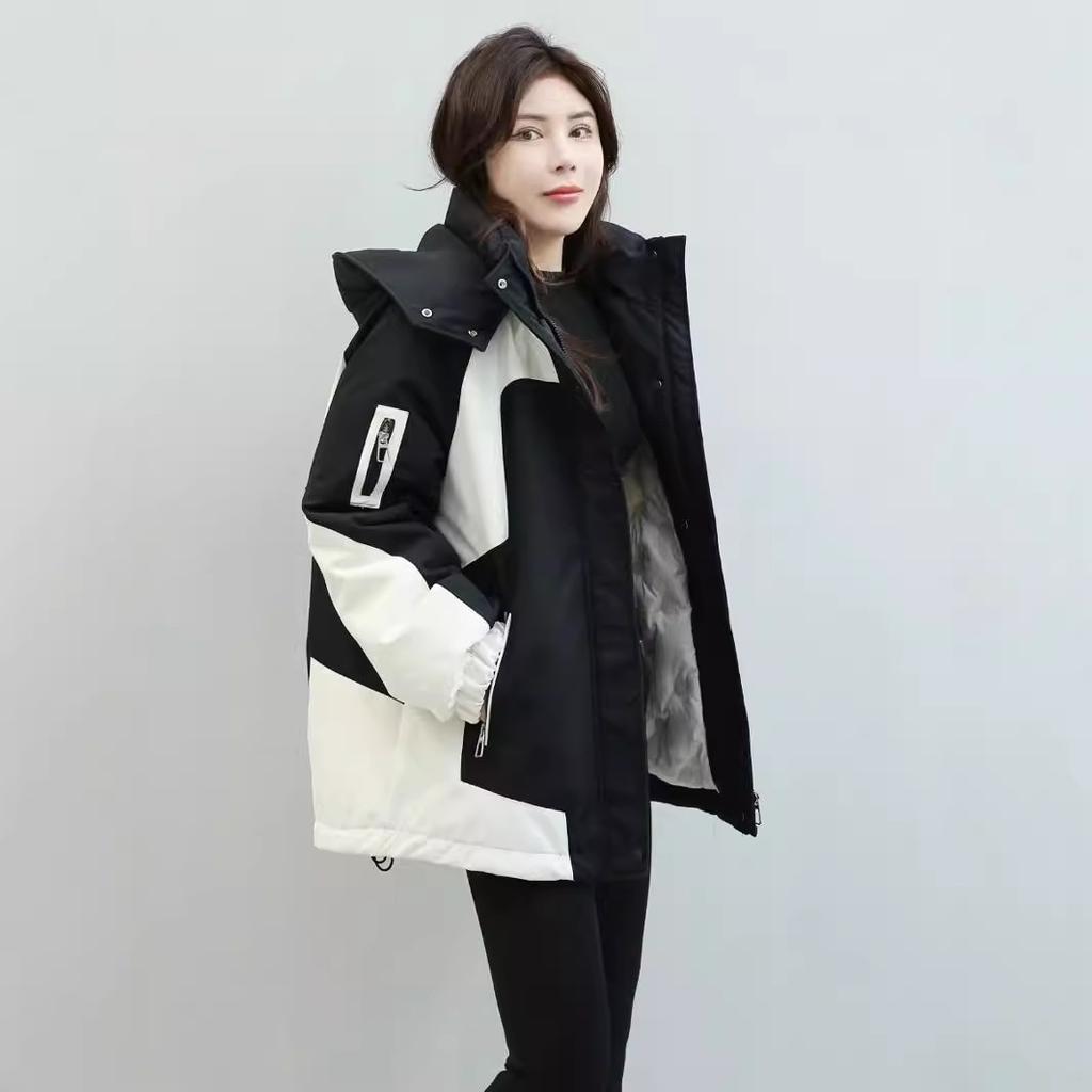 Neue Damen Winter Kurz Outdoor Koreanische Version im Western-Stil Lockerer Schnitt Utility Baumwolljacke Baumwolljacke Wattierter Mantel.