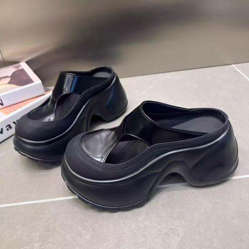 

2025 new sandals women s thick-soled outer wear women s shoes Internet celebrities summer new versatile casual shoes heightened soft sole 40