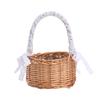 Gewebter Blumenmädchenkorb mit Griff Handgewebter Rattan Künstliche Blume Aufbewahrungskörbe für Zuhause Hochzeit Geburtstag S
