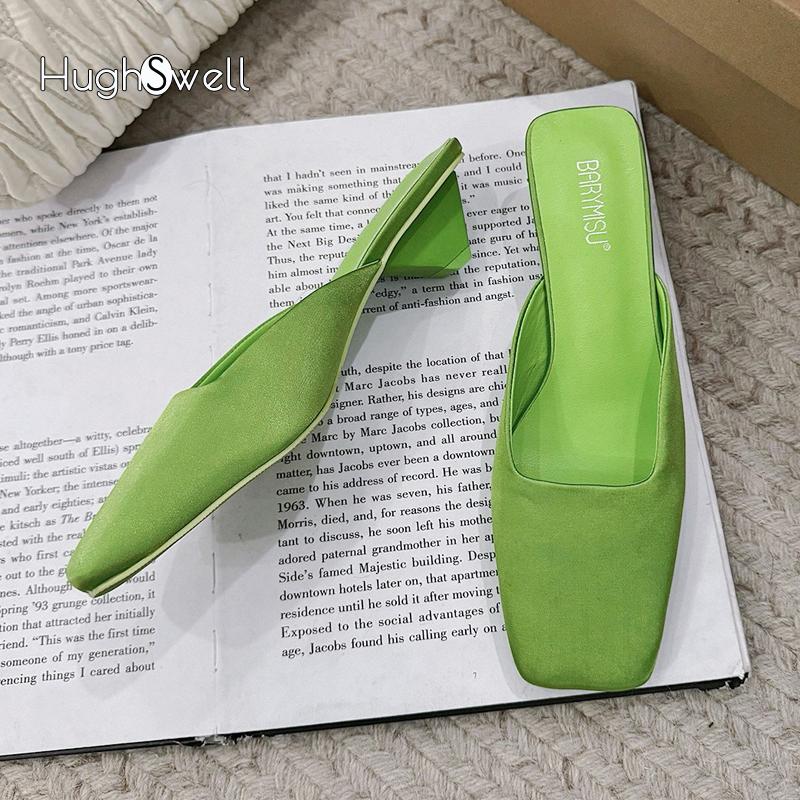 Mode Luxus Grün Satin Seide Pantoletten Frau Markendesign Dreieck Absatz Sandalen Damen Elegant Eckige Zehenpartie Abendparty Kleidschuhe