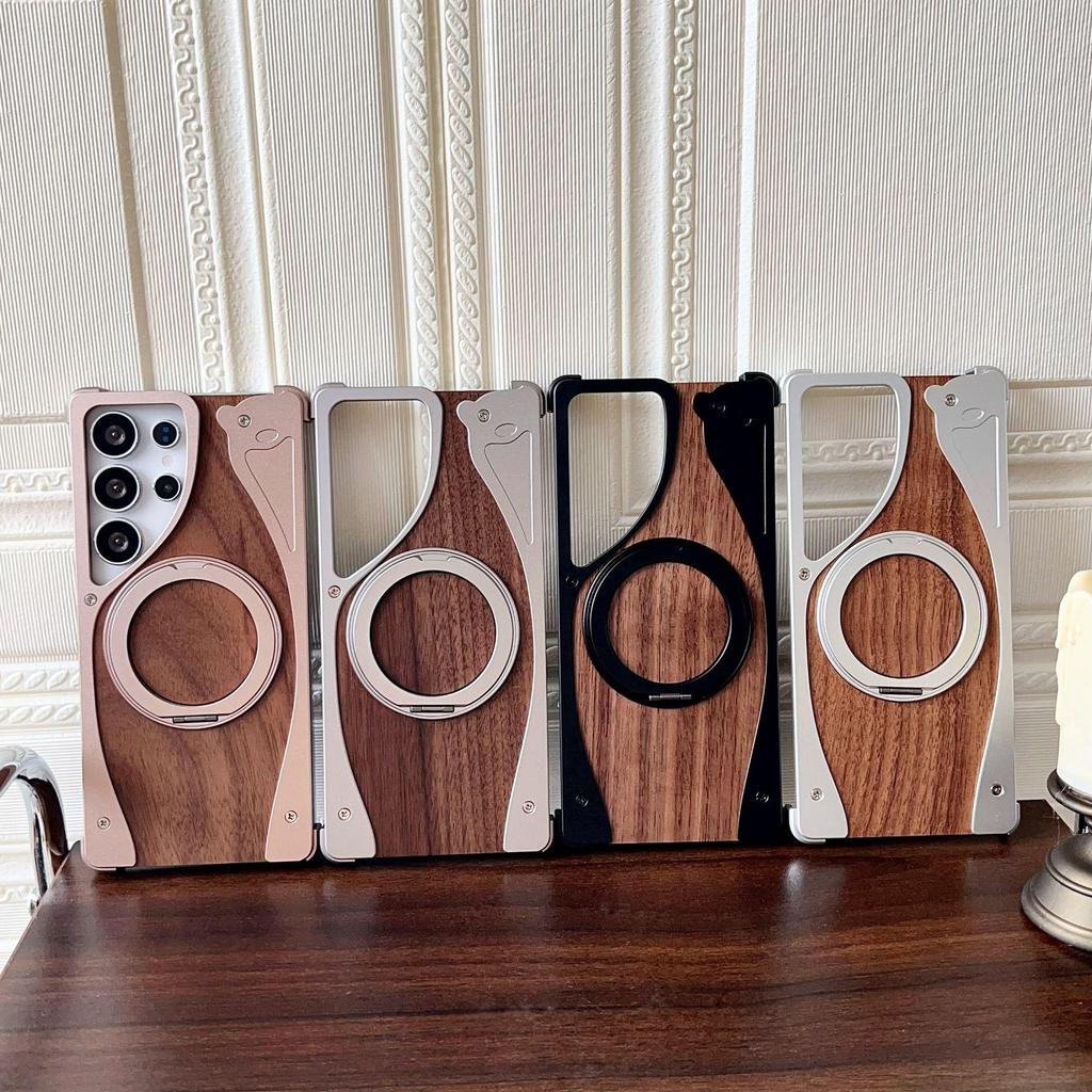 Samsung S25 Ultra Walnut Wood Magnetic Stand Case