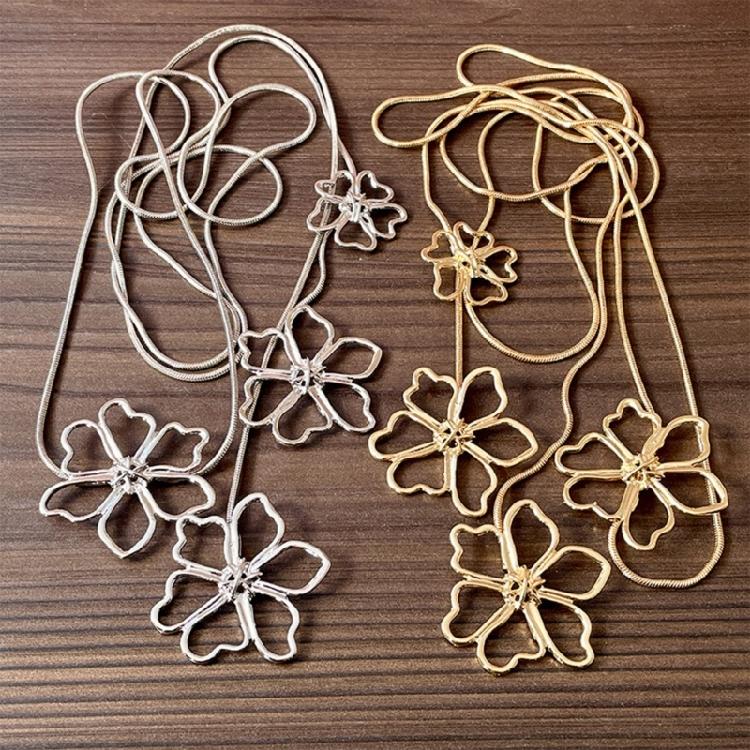 Sophisticated Hollow Petal Pendant Long Necklace Elegant Metal Necklace Suitable for Various Outfits