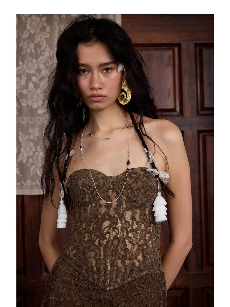 2025 Autumn/Winter Spicy Girl Lace Strapless Top & Irregular Skirt Set
