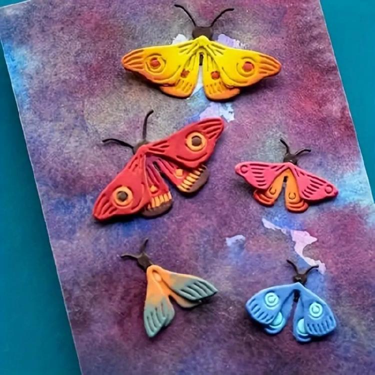 Moth Cutting Dies Templates Molds Embossing Stencils Carbon Steel Die Cuts for Scrapbooking Cards Making Decorations