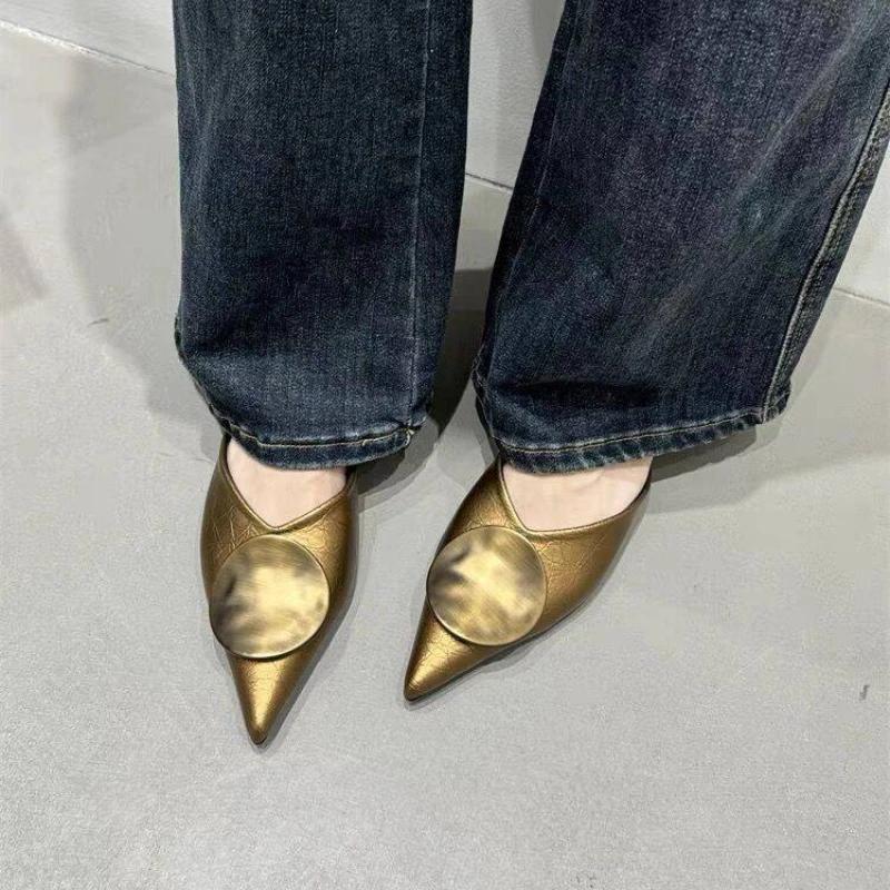 New design women's luxury moccasins fashion pointed toe loafers ladies 2025 spring black ballet flats women's sandals