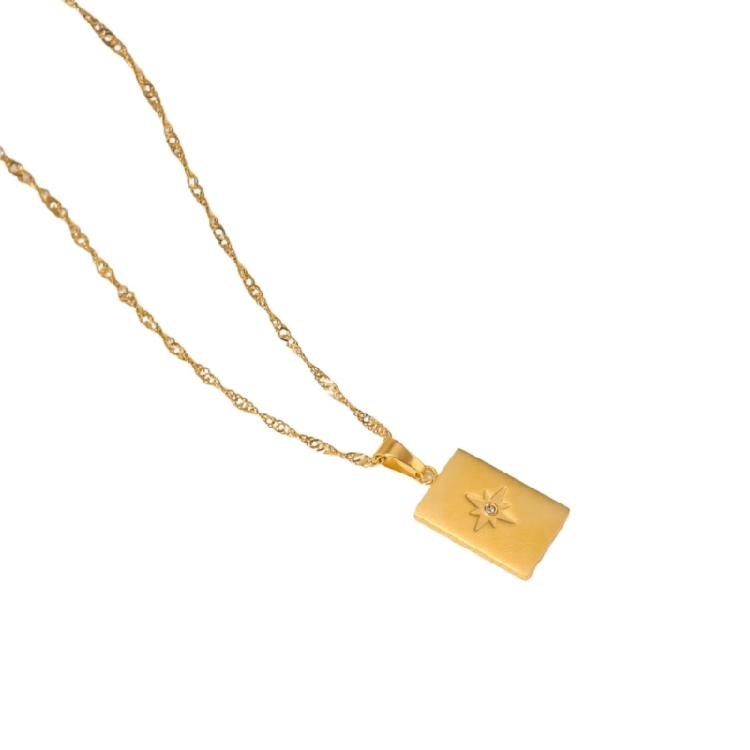 Women's Waterproof Star Pendant Necklace with Pearls Chain 18K Gold Plated Stainless Steel Materials Stylish Outfiuts