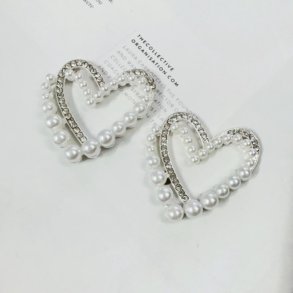 New diamond-encrusted pearl love DIY accessories mobile phone case beauty sticker diamond material shoe flower decoration spot