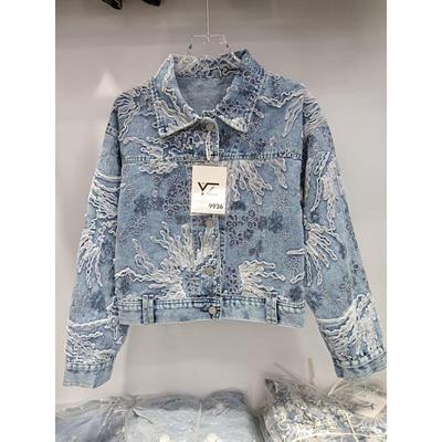 2025 Frühling/Herbst Lockere Jeansjacke mit Spitze und Blumenstickerei