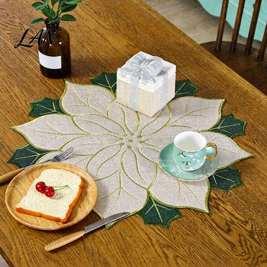 Modern Holiday Table Centerpieces Christmas Floral Leaf Placemat for Dining Table, Decorative Polyester Fabric Seasonal Tableware Kitchen Mats