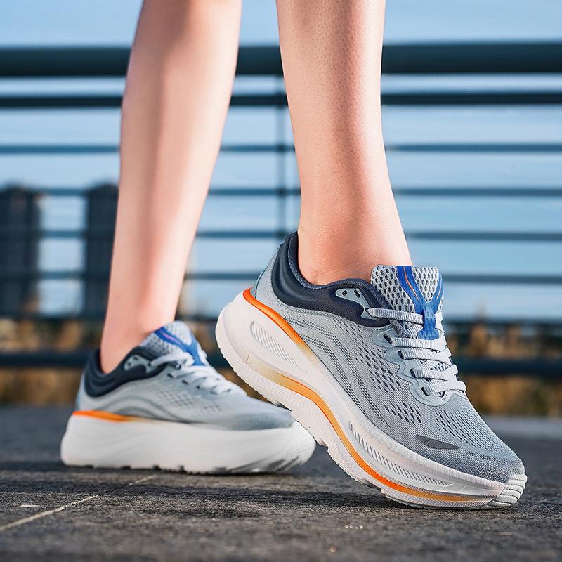 HK Breathable Mesh Trail Running Shoes - Comfortable, Thick Sole, Shock-Absorbing, Wear-Resistant for Long-Distance Training and Physical Tests.