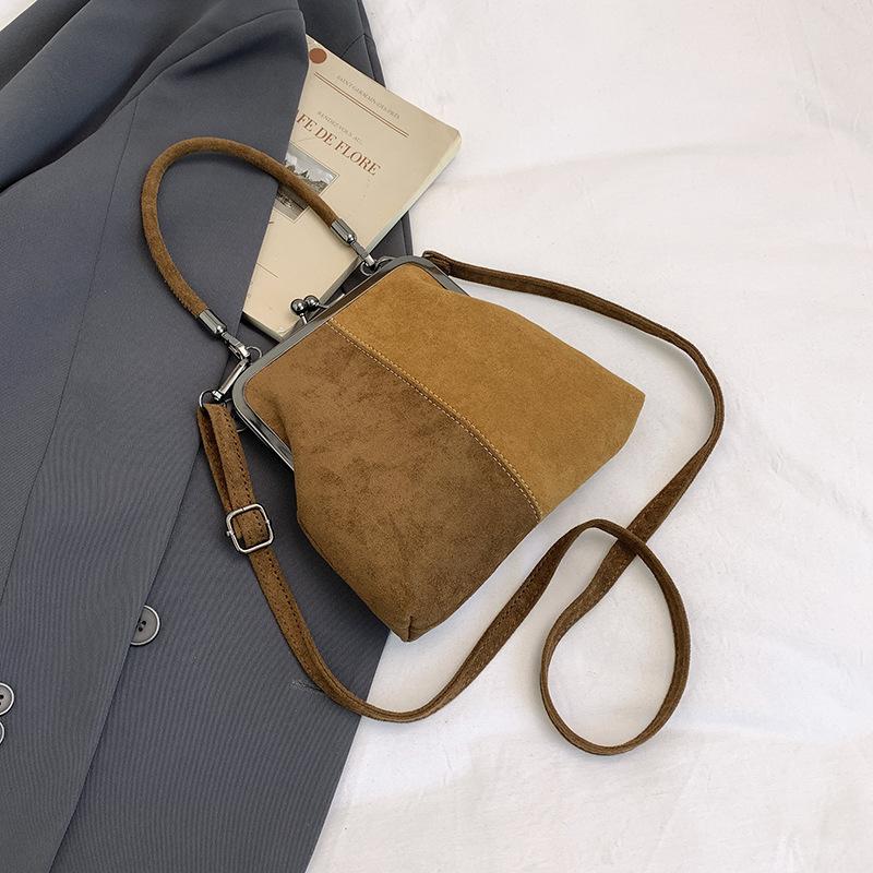 Large Capacity Retro Frosted Handbag Kiss Lock Short Handle Leather Crossbody Bag Clip Closure PU Clutch Shoulder Bag