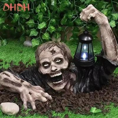 LED Zombie Lantern Halloween Crawling Horror Decor Scary Holding Lantern Zombie Outdoor Figurine Light Yard Lawn Garden Decorate